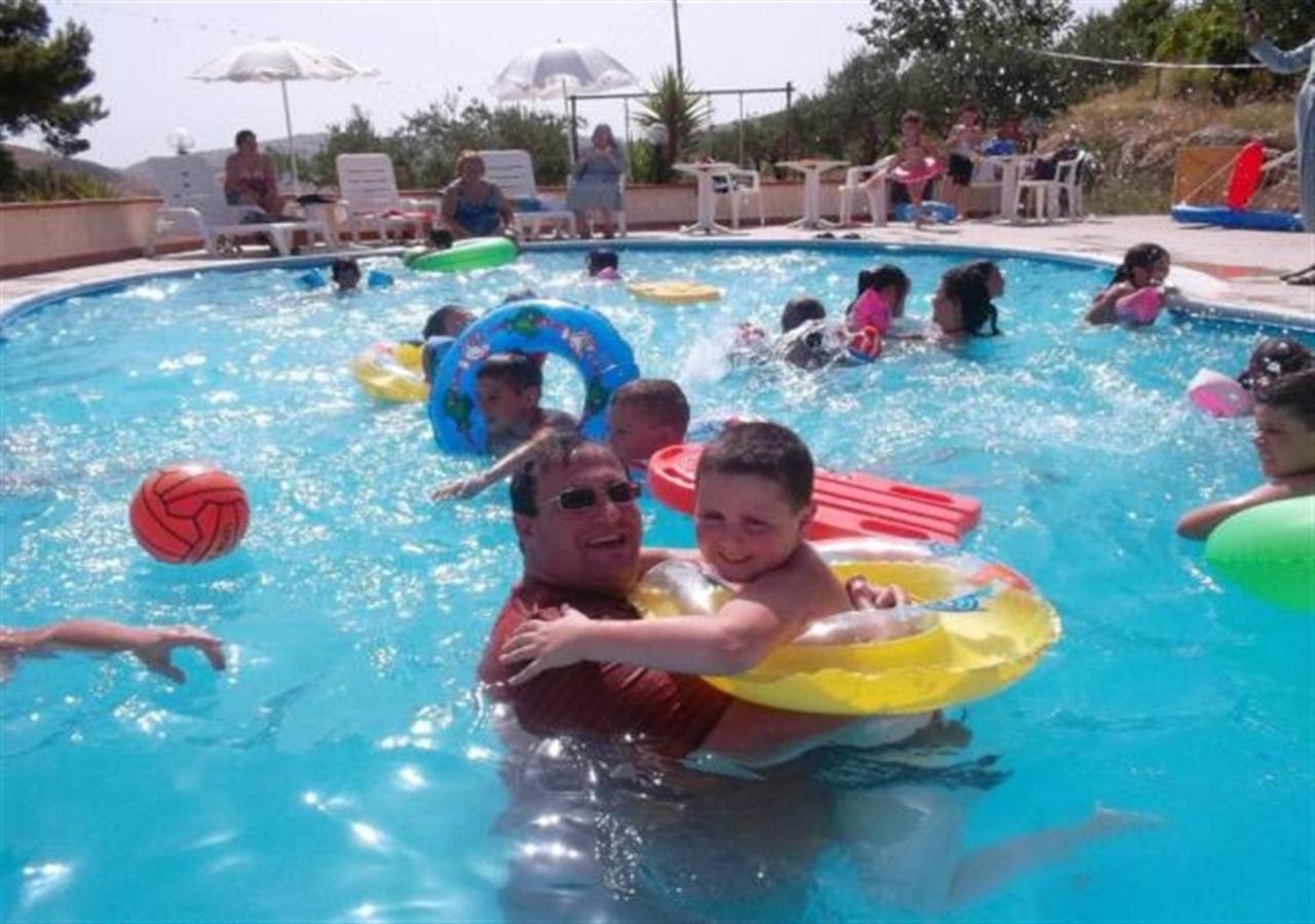 Terra Nostra Bed & Breakfast Cattolica Eraclea Екстериор снимка